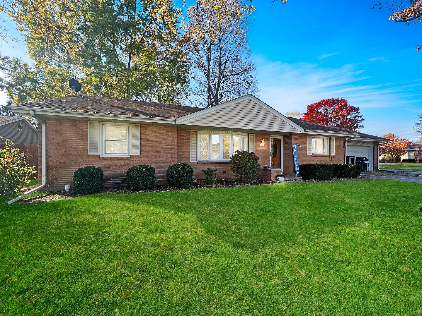 103 N Bergman Dr, Thomasboro, IL 61878 Zillow