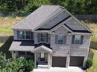 5575 Banner Blvd, Cumming, GA 30028