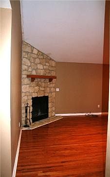 524B Robyn Road, Valparaiso, IN 46385