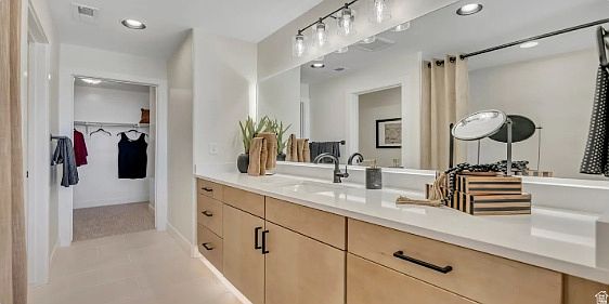 5th image of 2584 N 2080 W #183