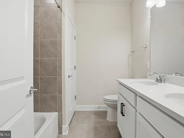 1843 Magnolia Fruit Dr — Photo 26