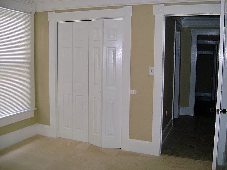 542 E Gaston St #B — Photo 7