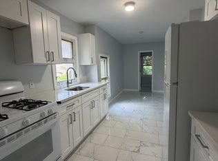 137 Woodruff Ln Floor 2, Staten Island, NY 10310