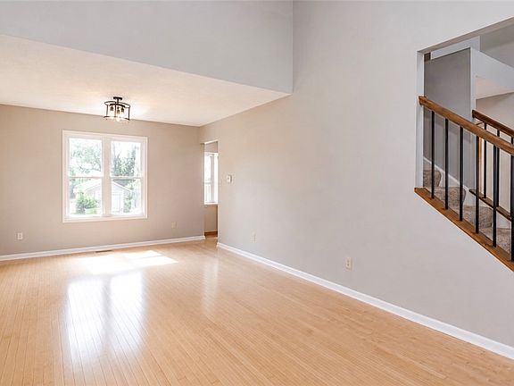 5th image of 1210 Whitetail Dr