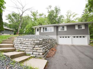 501 33rd St SW, Rochester, MN 55902