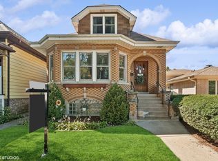 5224 N Monitor Ave, Chicago, IL 60630