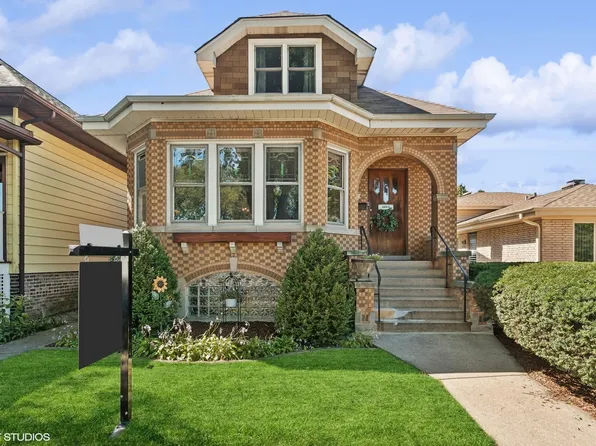 5224 N Monitor Ave, Chicago, IL 60630