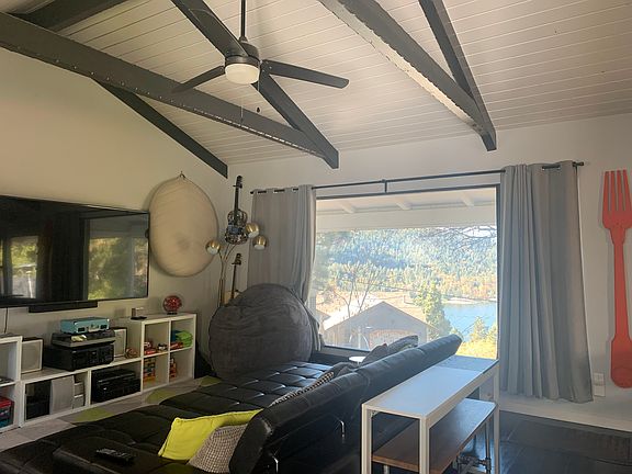 4th image of 415 Darfo Dr