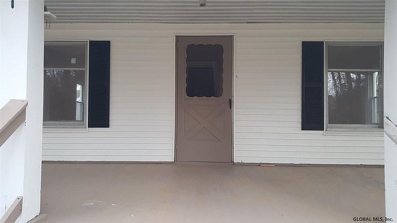 2nd image of 1040 MAIN Street