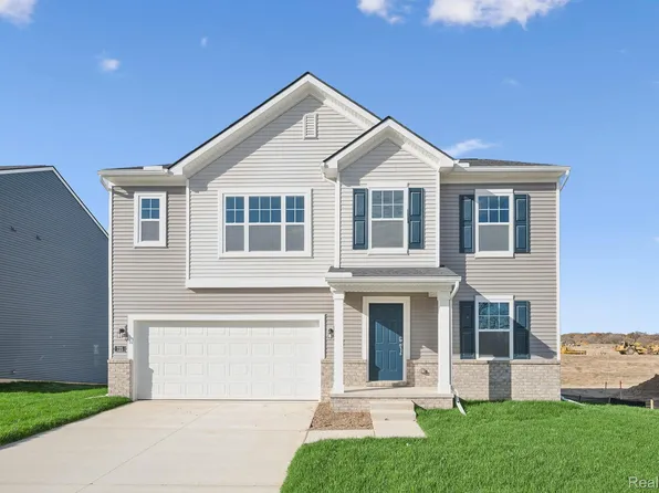 725 Knollwood Bnd, Chelsea, MI 48118