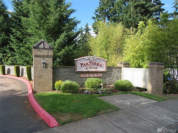2nd image of 13301 SE 79th Pl Unit B208