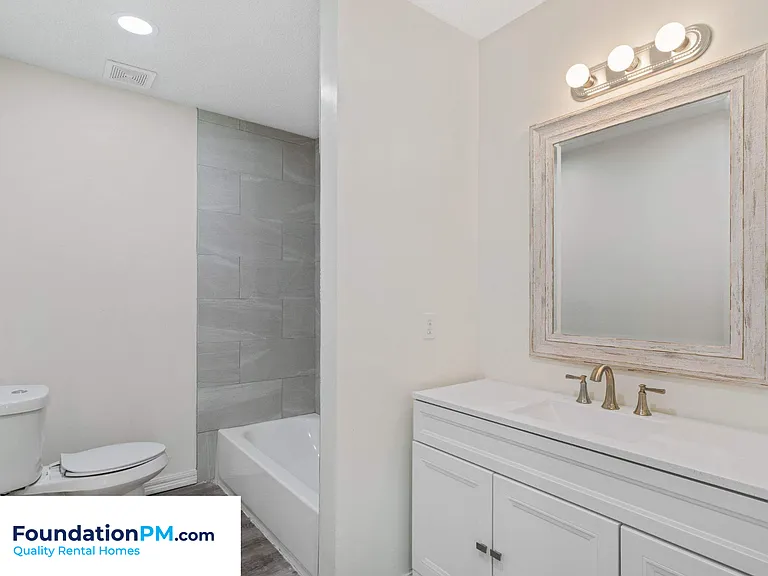 3749 Rhea Ave — Photo 13