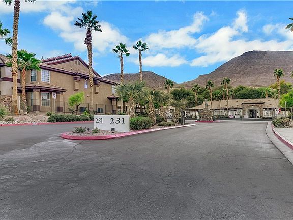 5th image of 231 W Horizon Ridge Pkwy APT 814