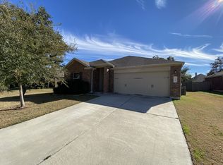828 Hillrose Dr, Leander, TX 78641
