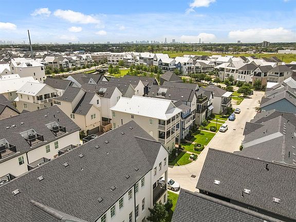 4th image of 8766 Park Kolbe Lane
