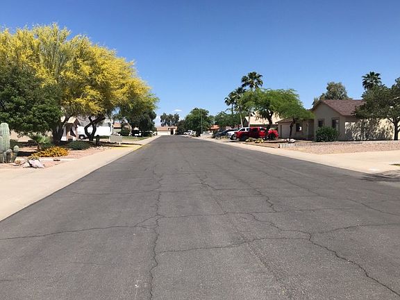 5th image of 807 E Shadow Ln