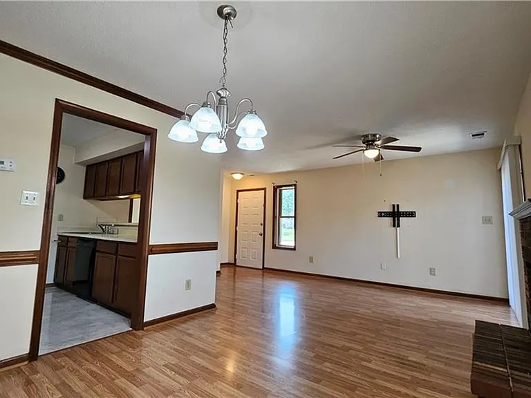 150 Loflin Way — Photo 11