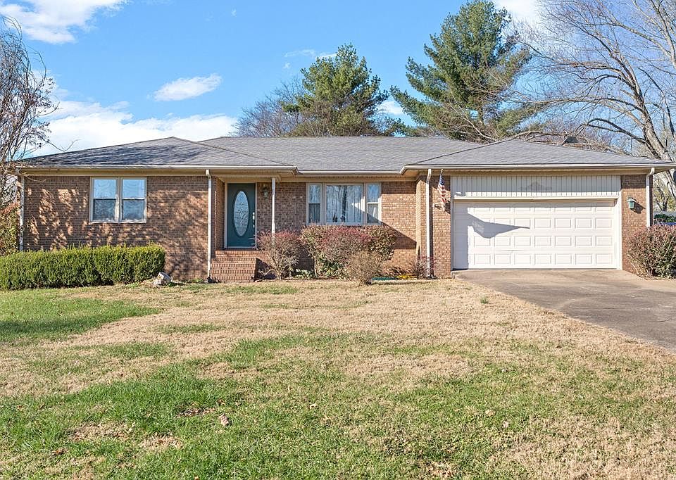 1st image of 211 Browning Pl