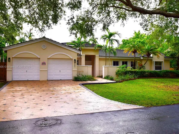15021 SW 75th Ct, Palmetto Bay, FL 33158