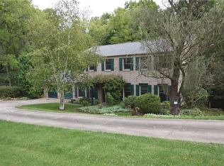 310 Fineview Dr, Mcmurray, PA