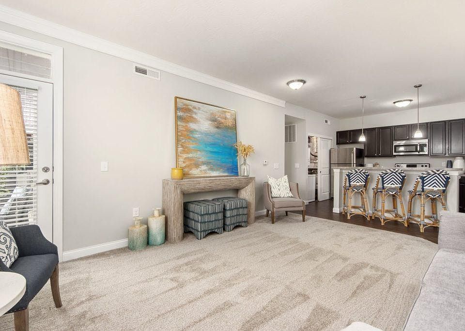 1st image of 899 Woodmeadow Way