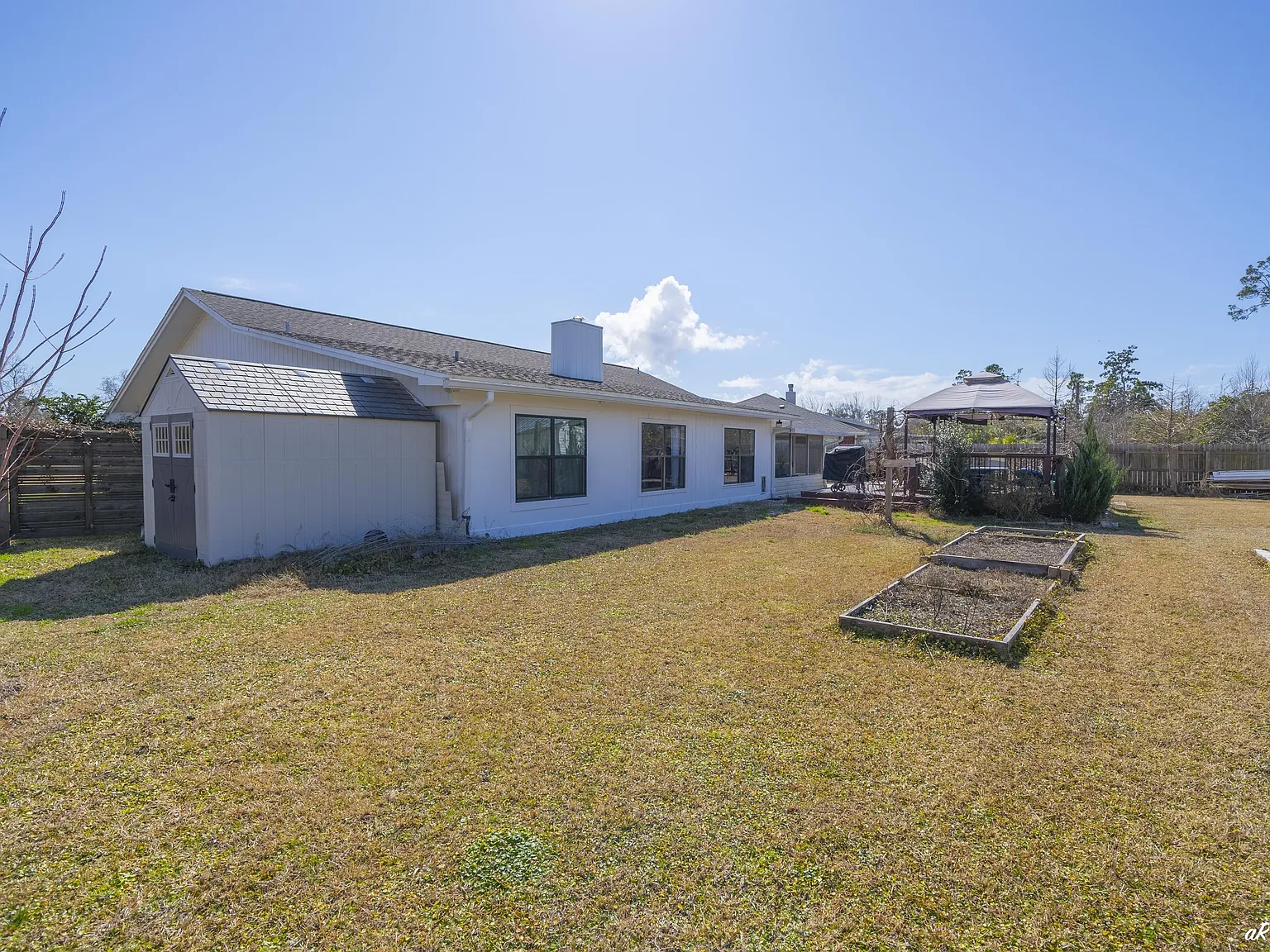 707 Plantation Circle - 1 — Photo 3