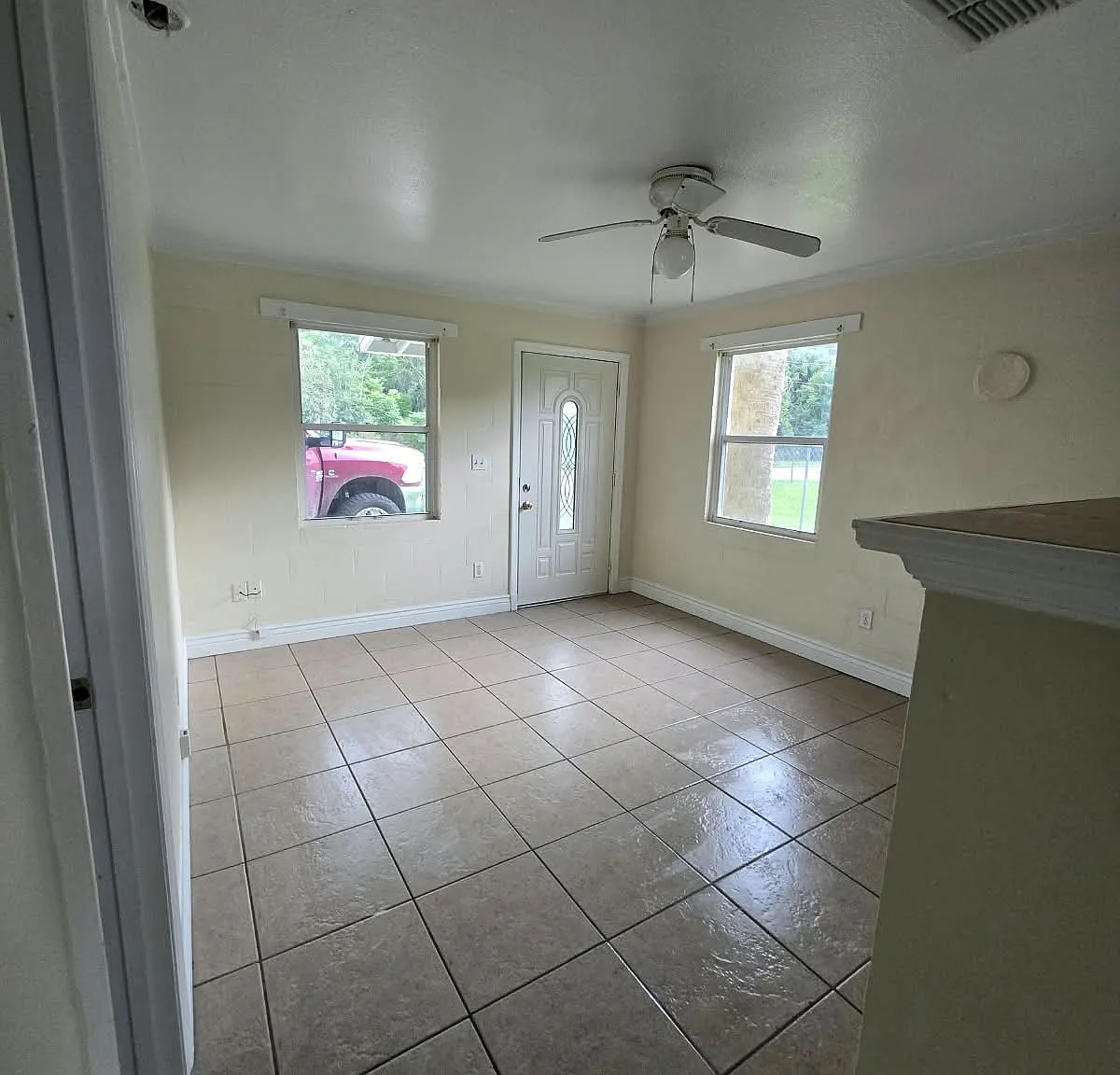 2 bed, 625 sqft, $975 — Photo 4