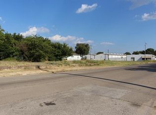 206 W Westhill Dr, Cleburne, TX 76033