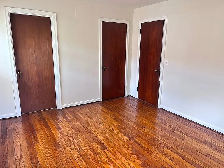 2860 Observatory — Photo 22