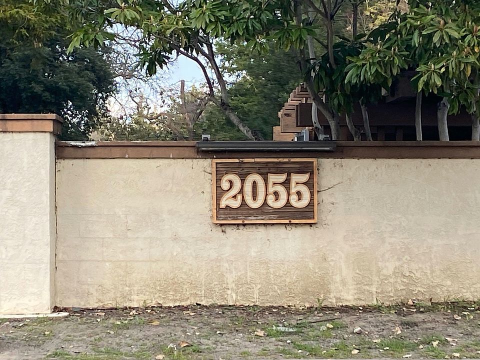 Building Photo 3