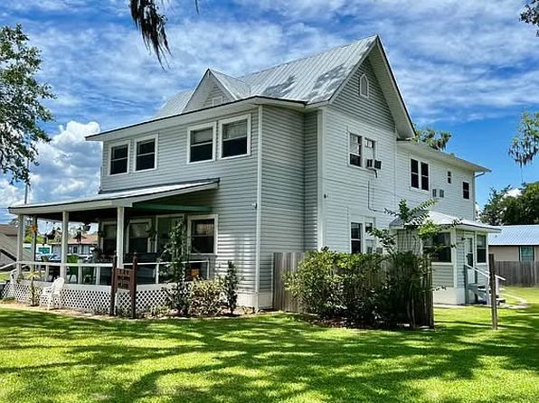 720 Walnut St #2