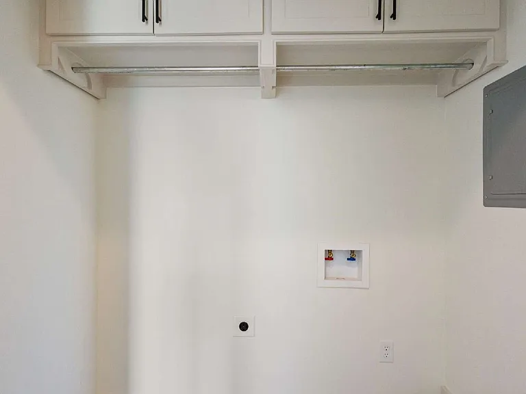 229 Harmony St — Photo 31