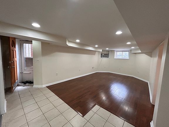 3rd image of 4423 N Damen Ave #G
