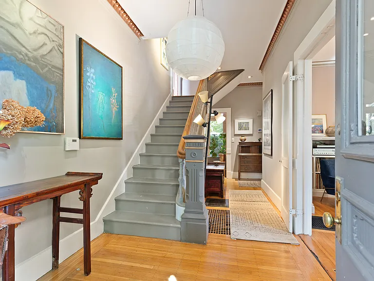 32 Hawthorn St #1 — Photo 29