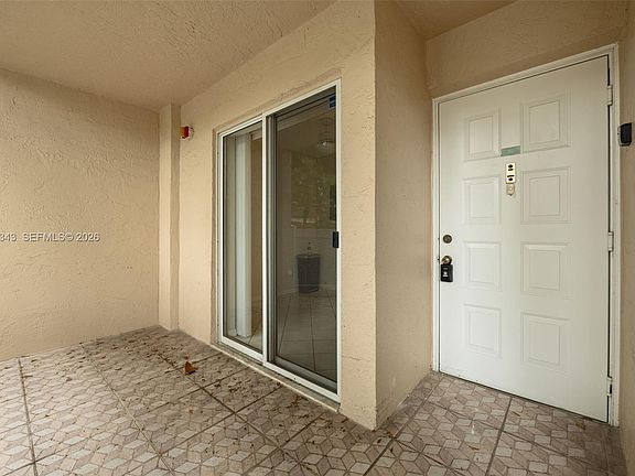 3rd image of 9599 Weldon Cir APT A112