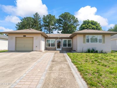 988 Jamaica Boulevard, Toms River, NJ, 08757