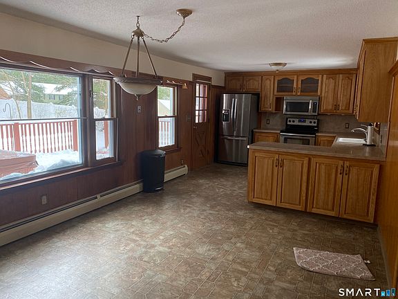2nd image of 300 Charter Oak Street
