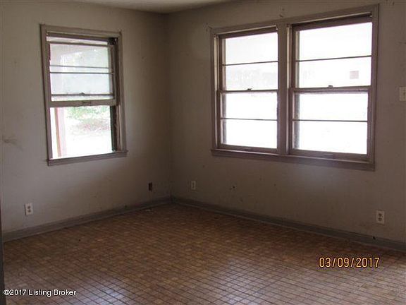 2nd image of 510 Raider Hollow Ln