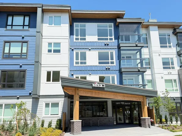 13777 75a Ave #204, Surrey, BC V3W 0E8