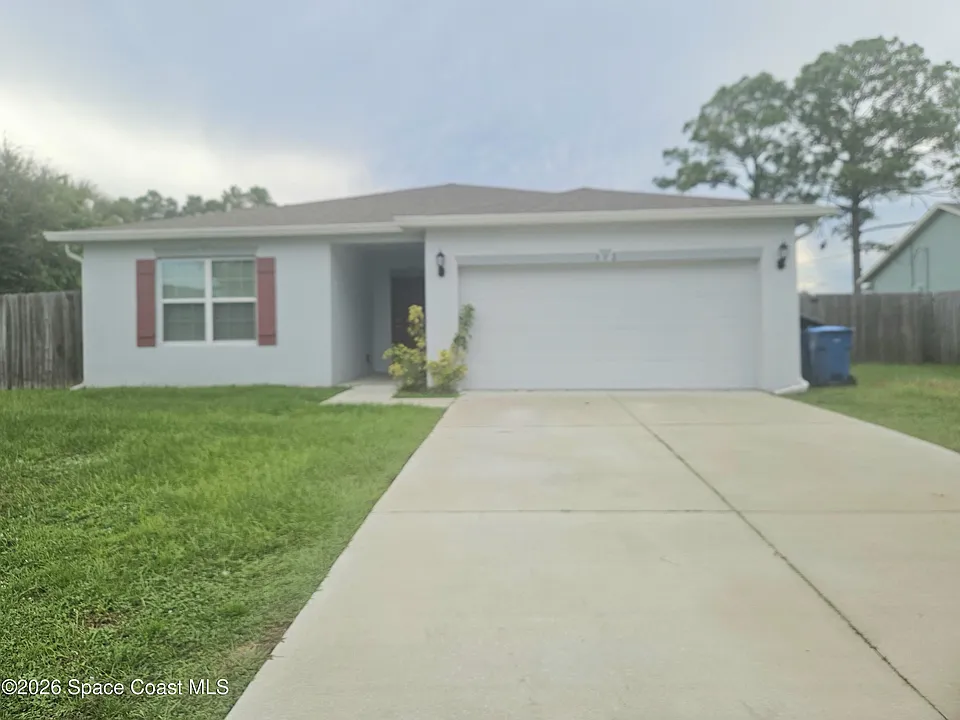912 Gulfport Rd SE