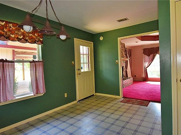 5th image of 710 Smith St