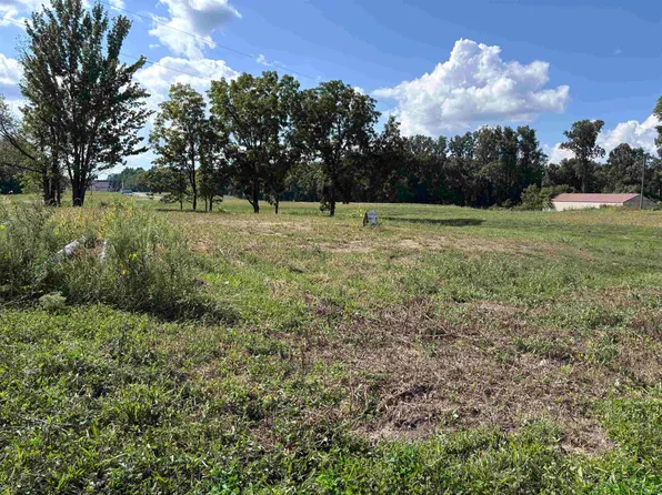 West Rd, Huntertown, IN 46748