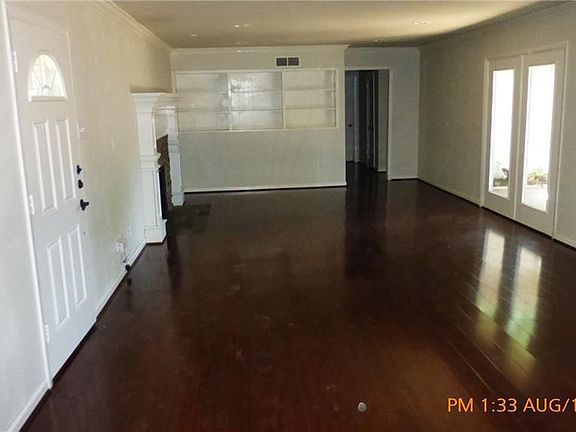 4th image of 11309 Park Central Pl