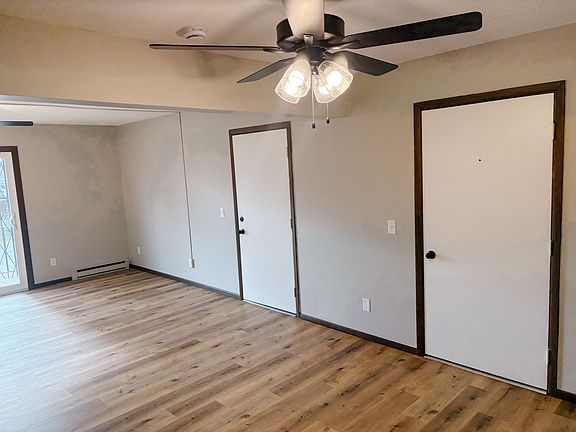 4th image of 363 E 3rd Ave #4