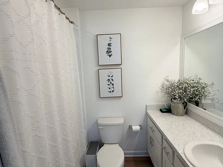 8326 Zenith Cir — Photo 2