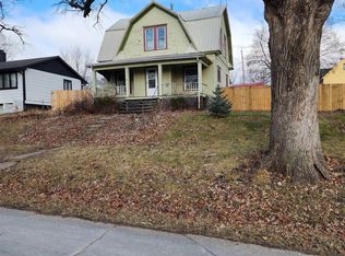 2311 9th Ave E, University Park, IA 52595