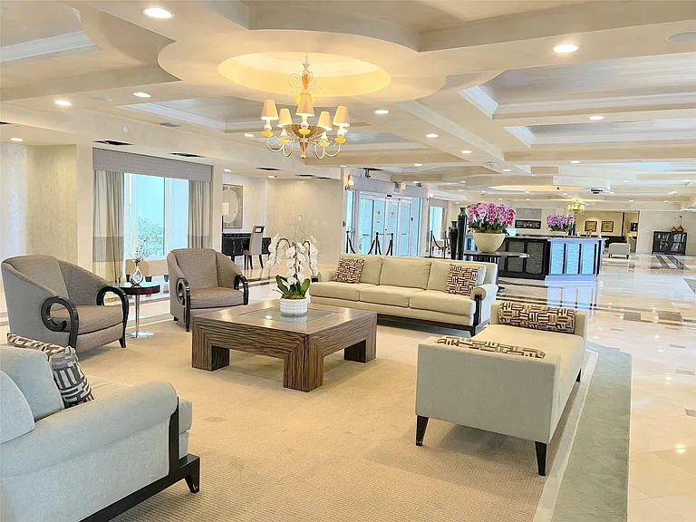 3400 Galt Ocean Dr #1906S — Photo 38