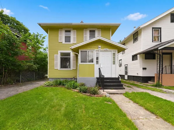 2908 Winter St, Fort Wayne, IN 46806