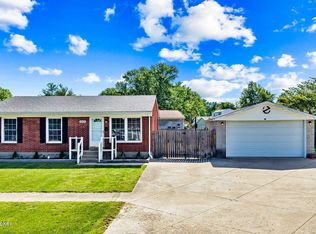 10211 Caven Ave, Louisville, KY 40229