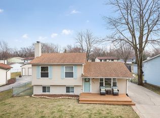 839 Poplar Ln, Bolingbrook, IL 60440